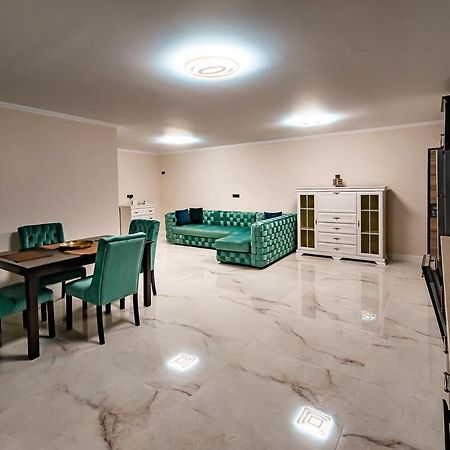 Moky Rezident 2 Arad Exterior photo